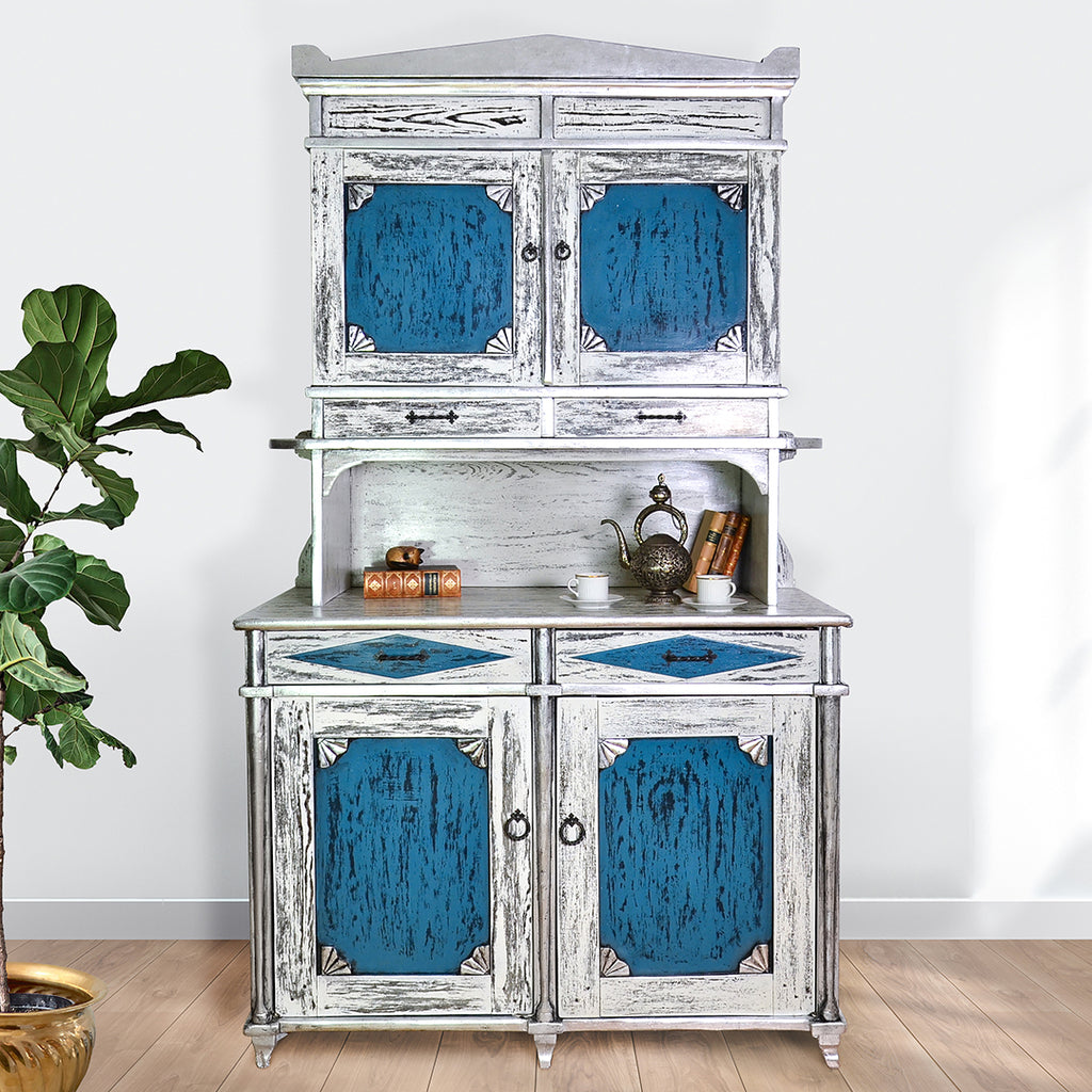 Silver Hutch